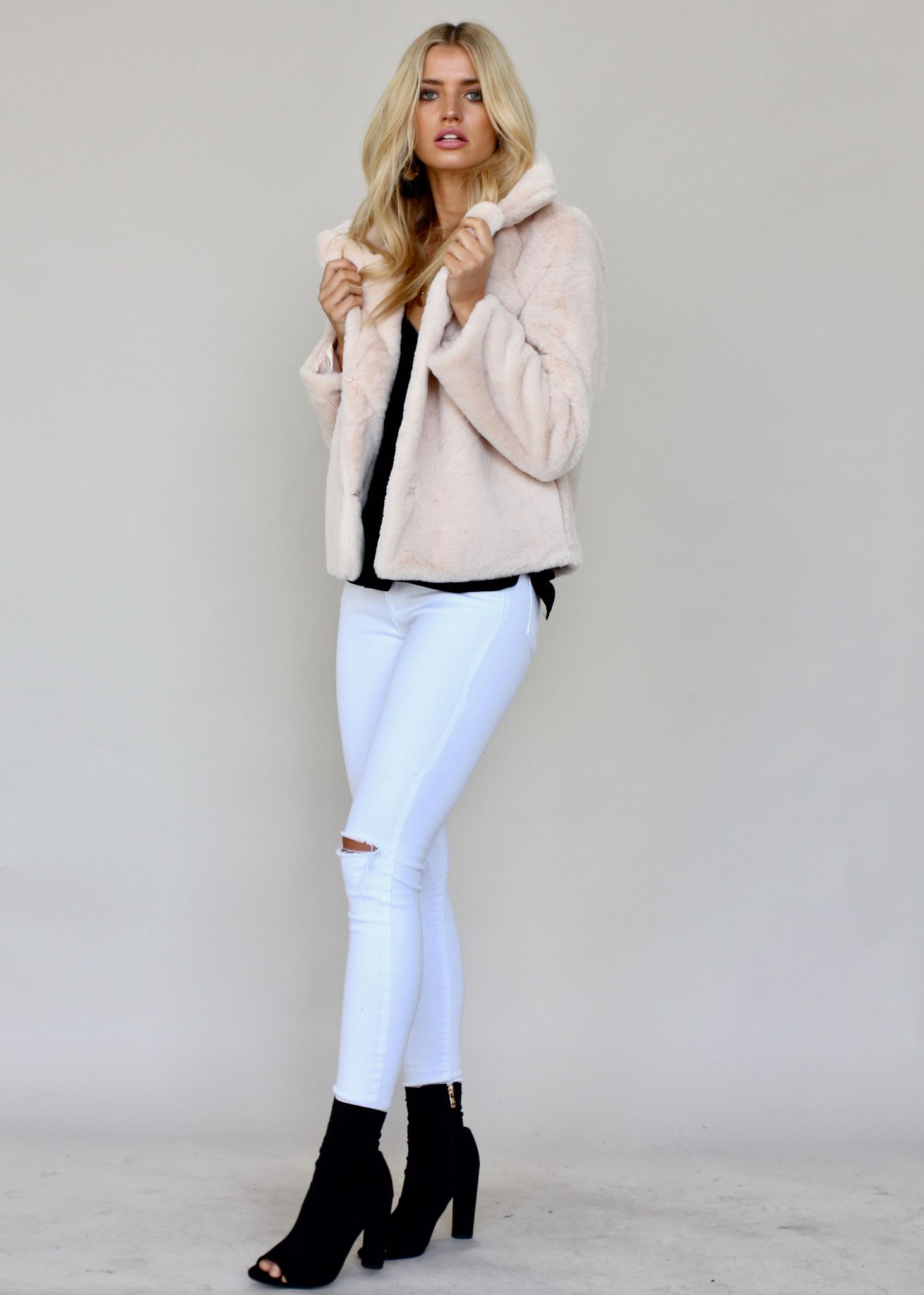 About A Girl Plush Jacket - Blush