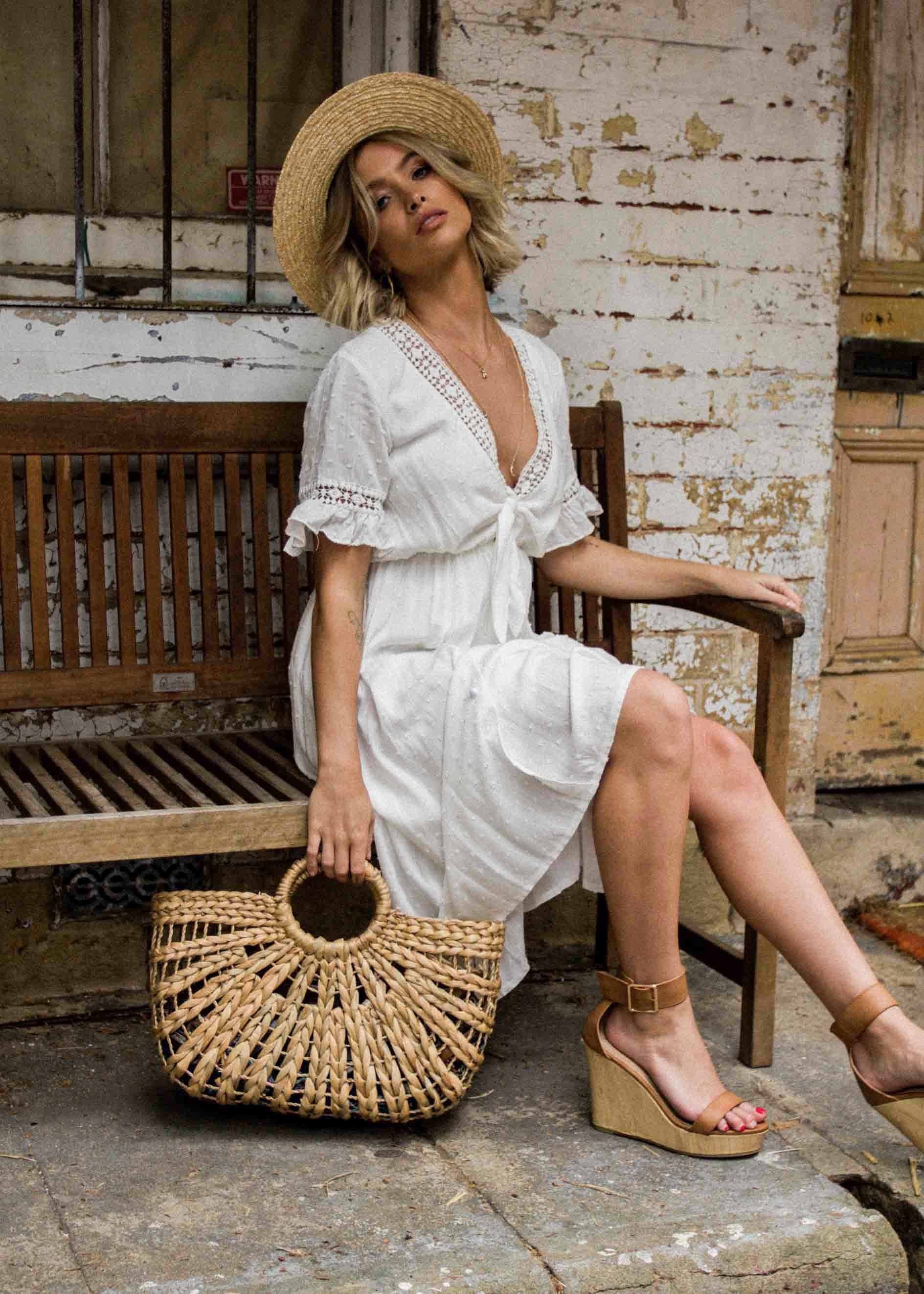 Lovers Kiss Tie Midi Dress - White