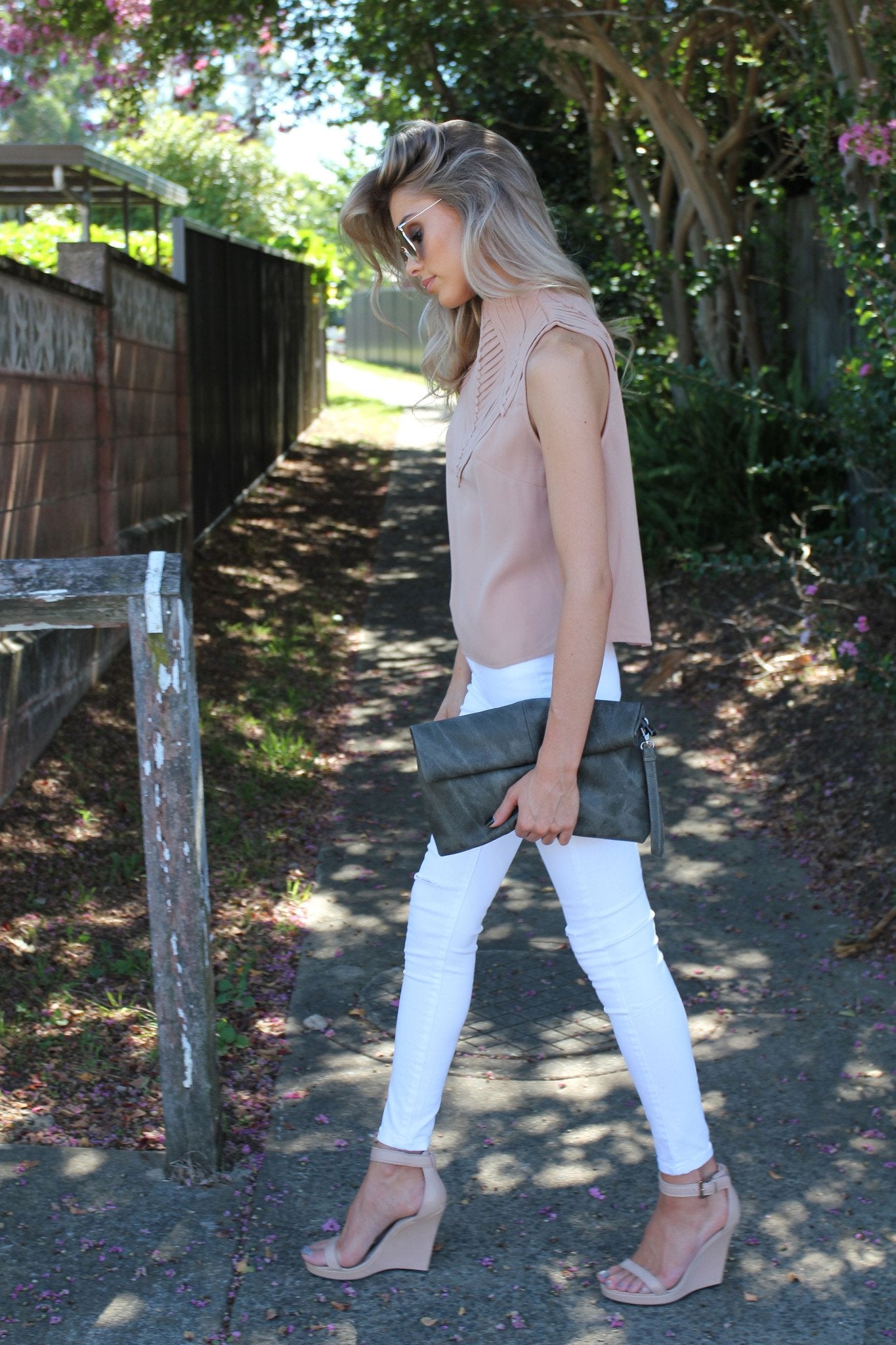 Aeon Roll Clutch - Smokey Stone