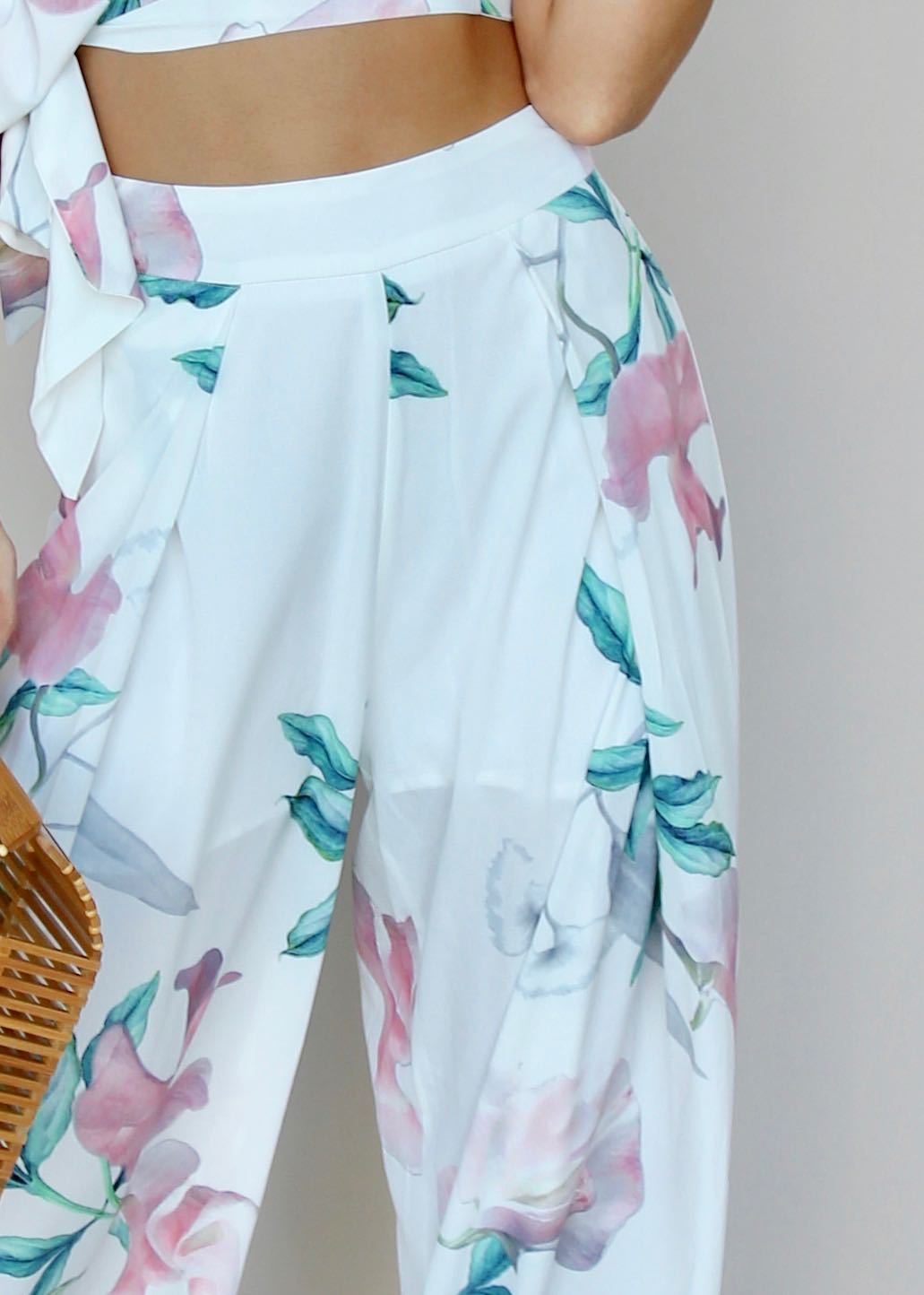 Above Your Love 2-Piece Set - White Tropical