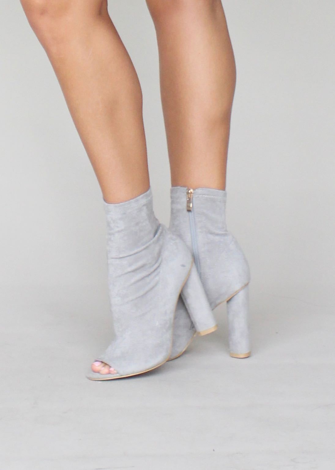 Billini - Parody Boots - Light Grey Suede