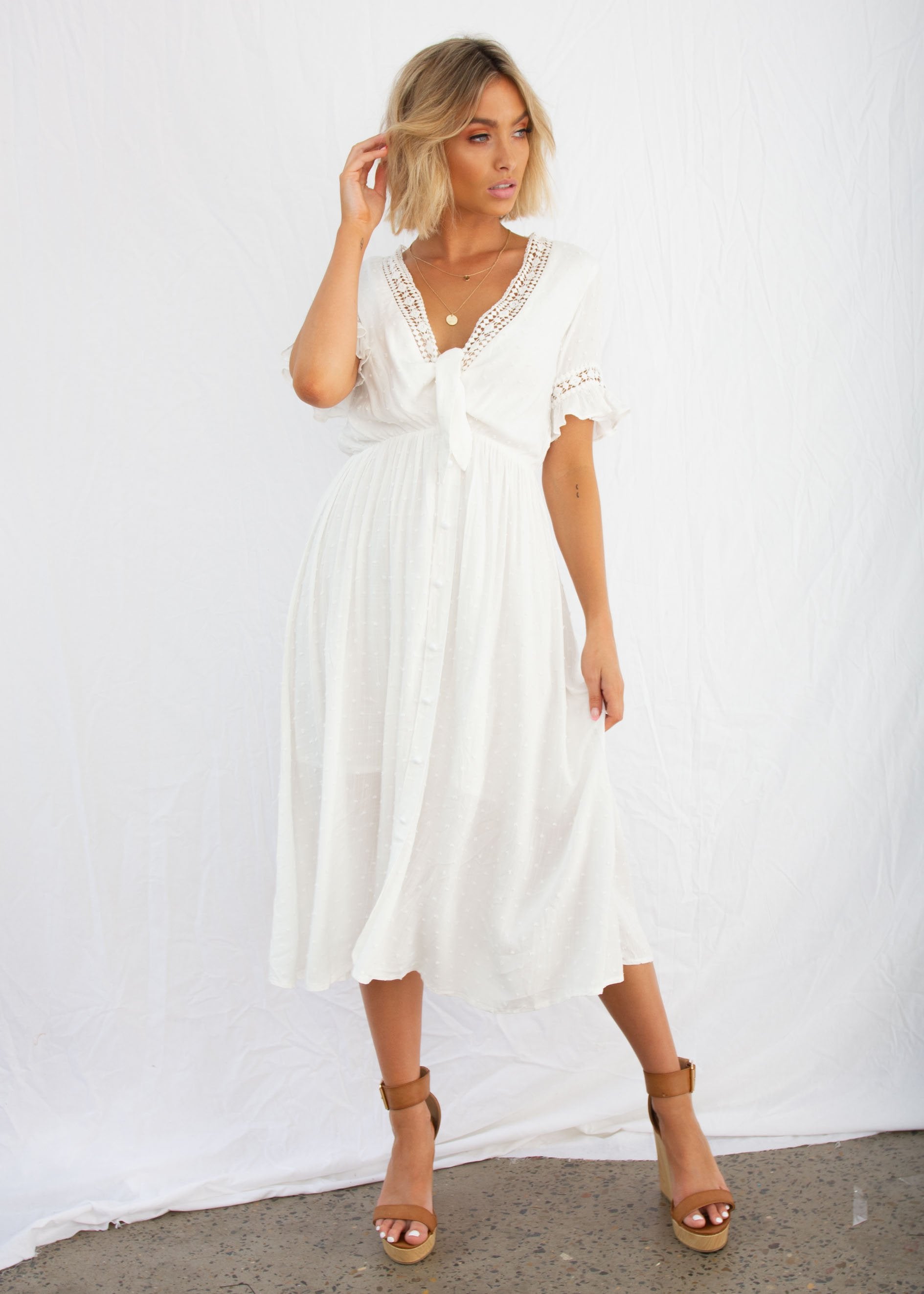 Lovers Kiss Tie Midi Dress - White