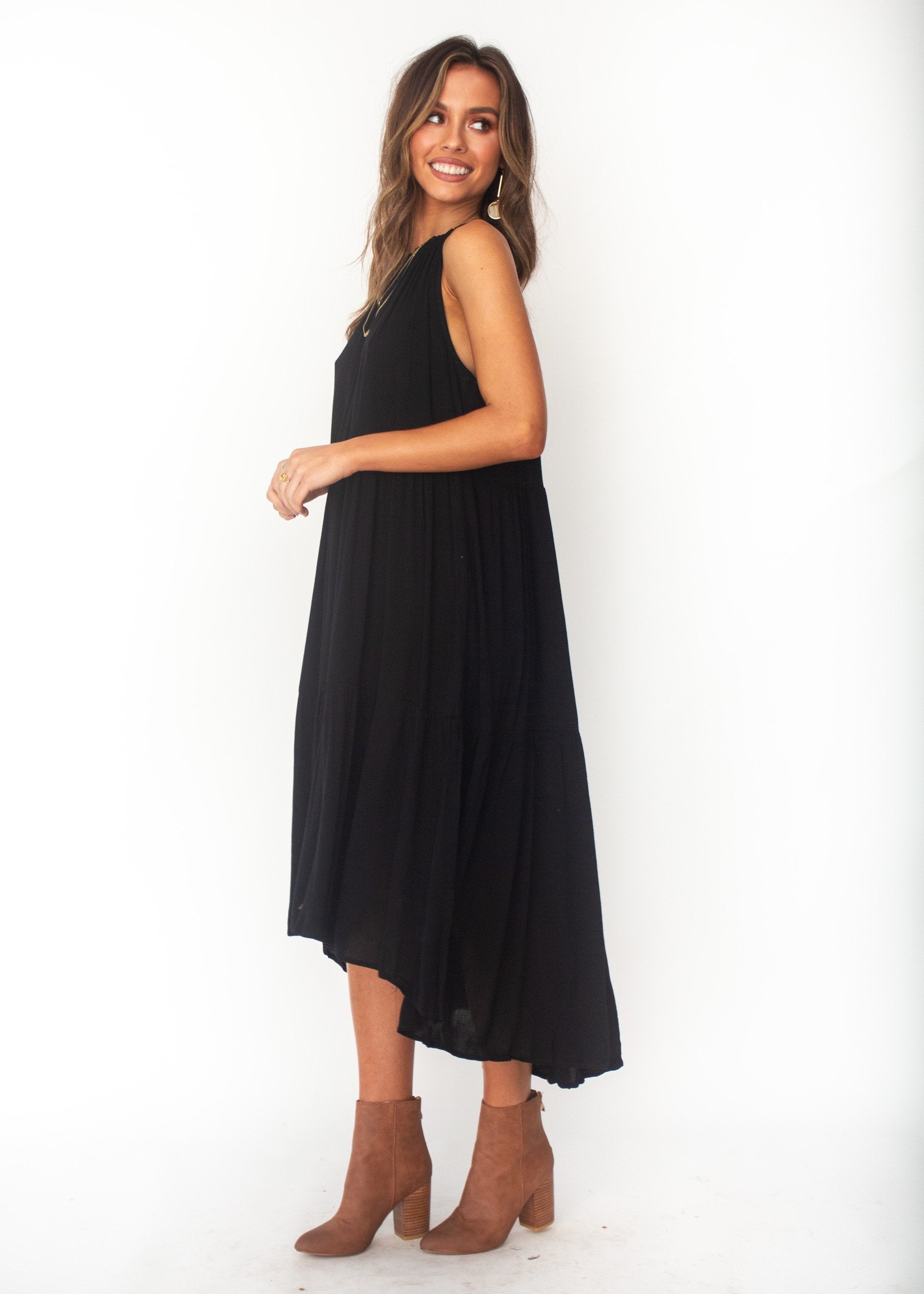Everia Midi Dress - Black