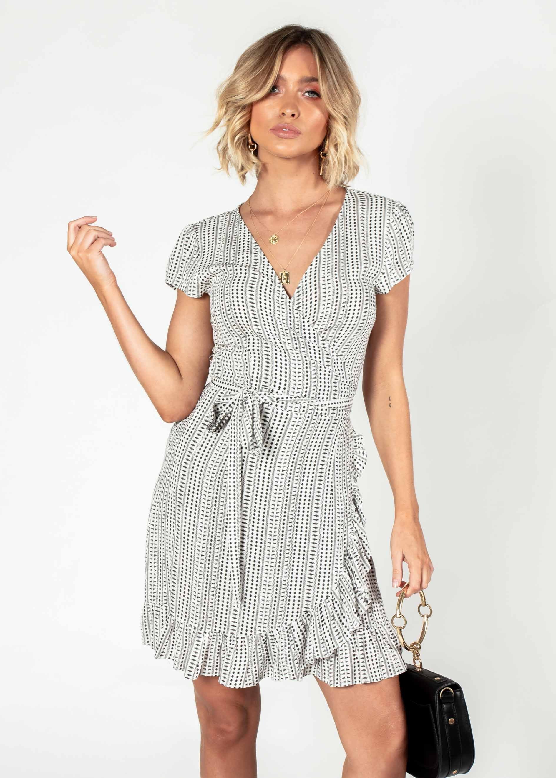 Til Dusk Wrap Dress - White/Black