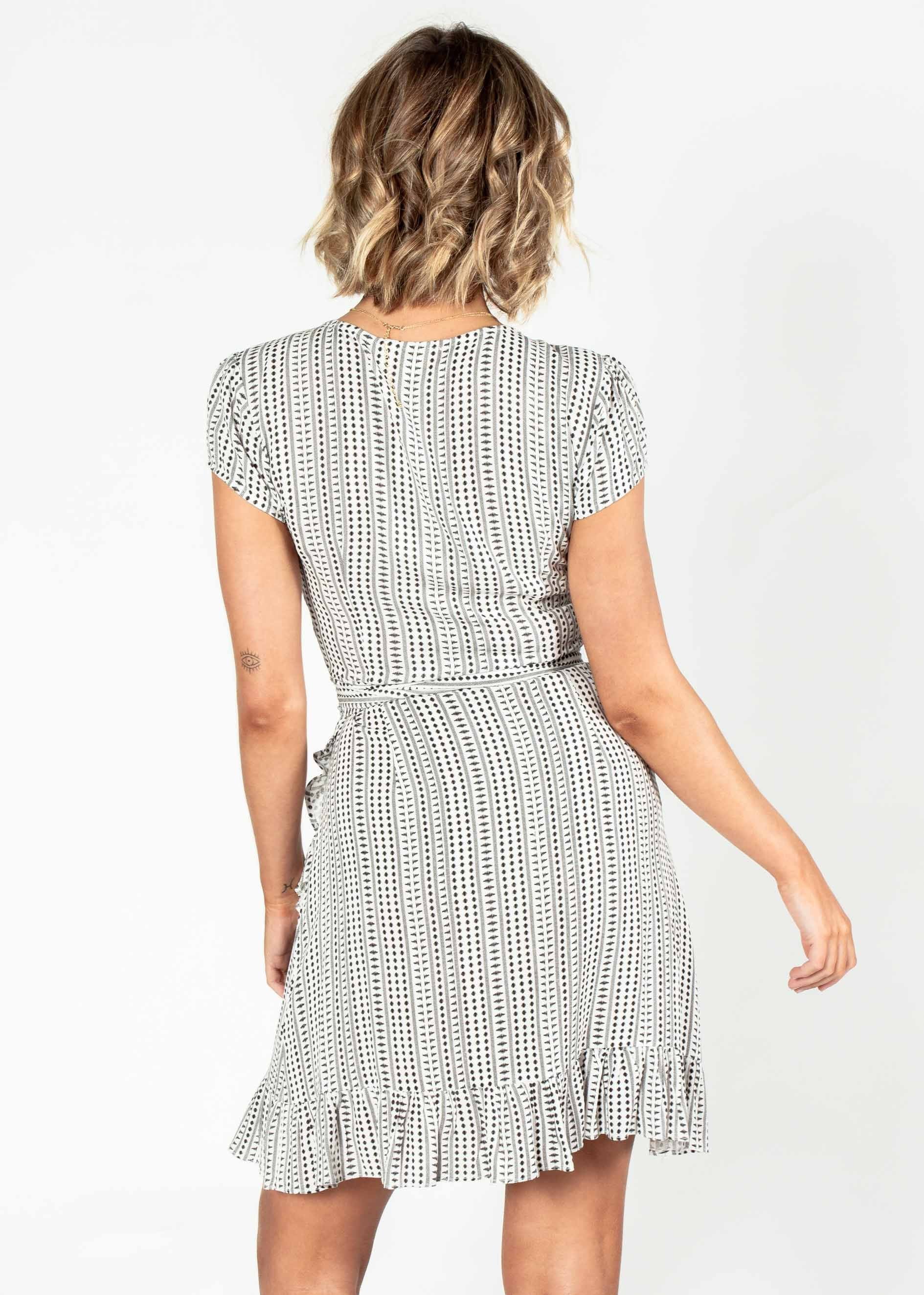 Til Dusk Wrap Dress - White/Black