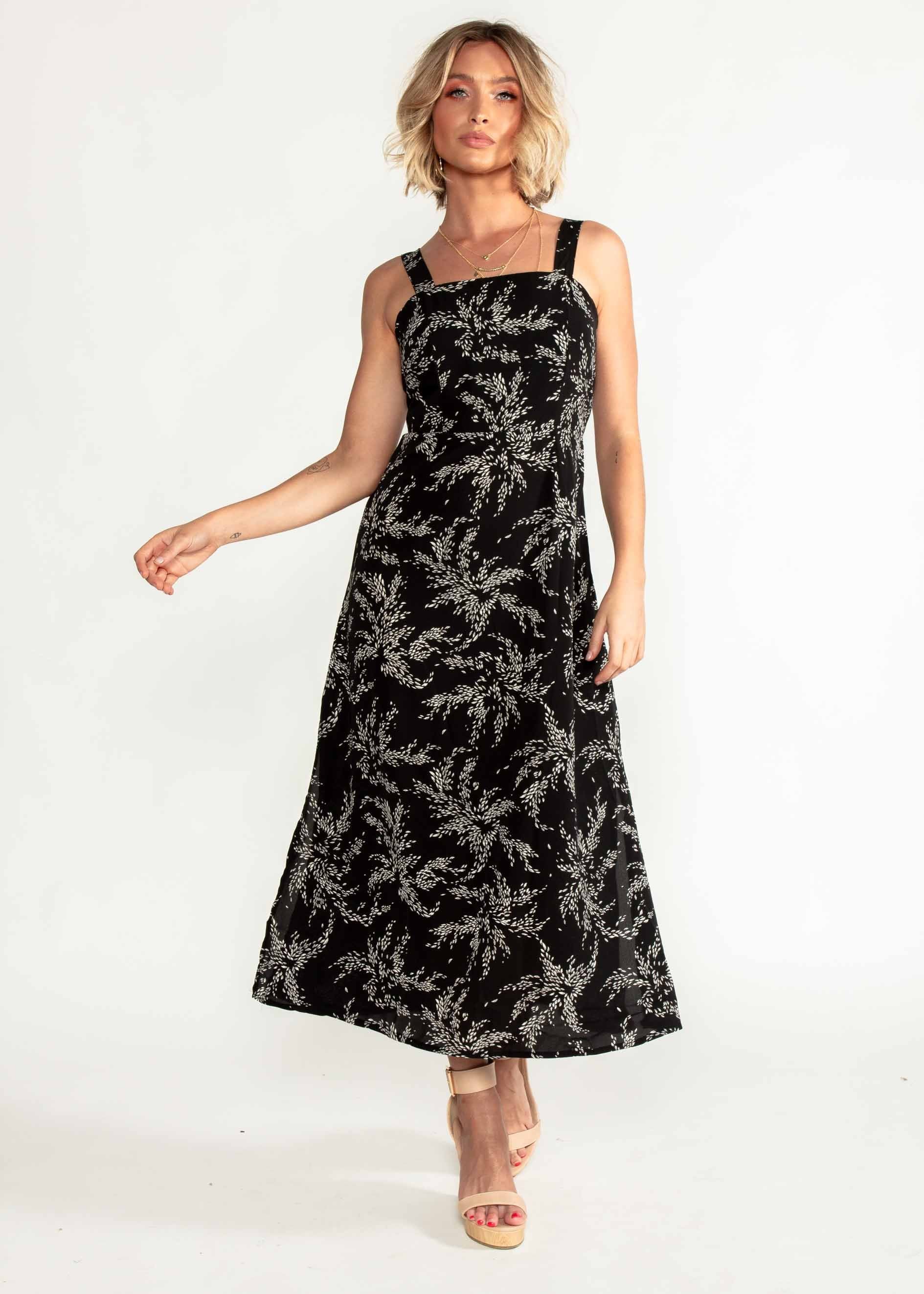 Eyes On You Midi Dress - Black Floral