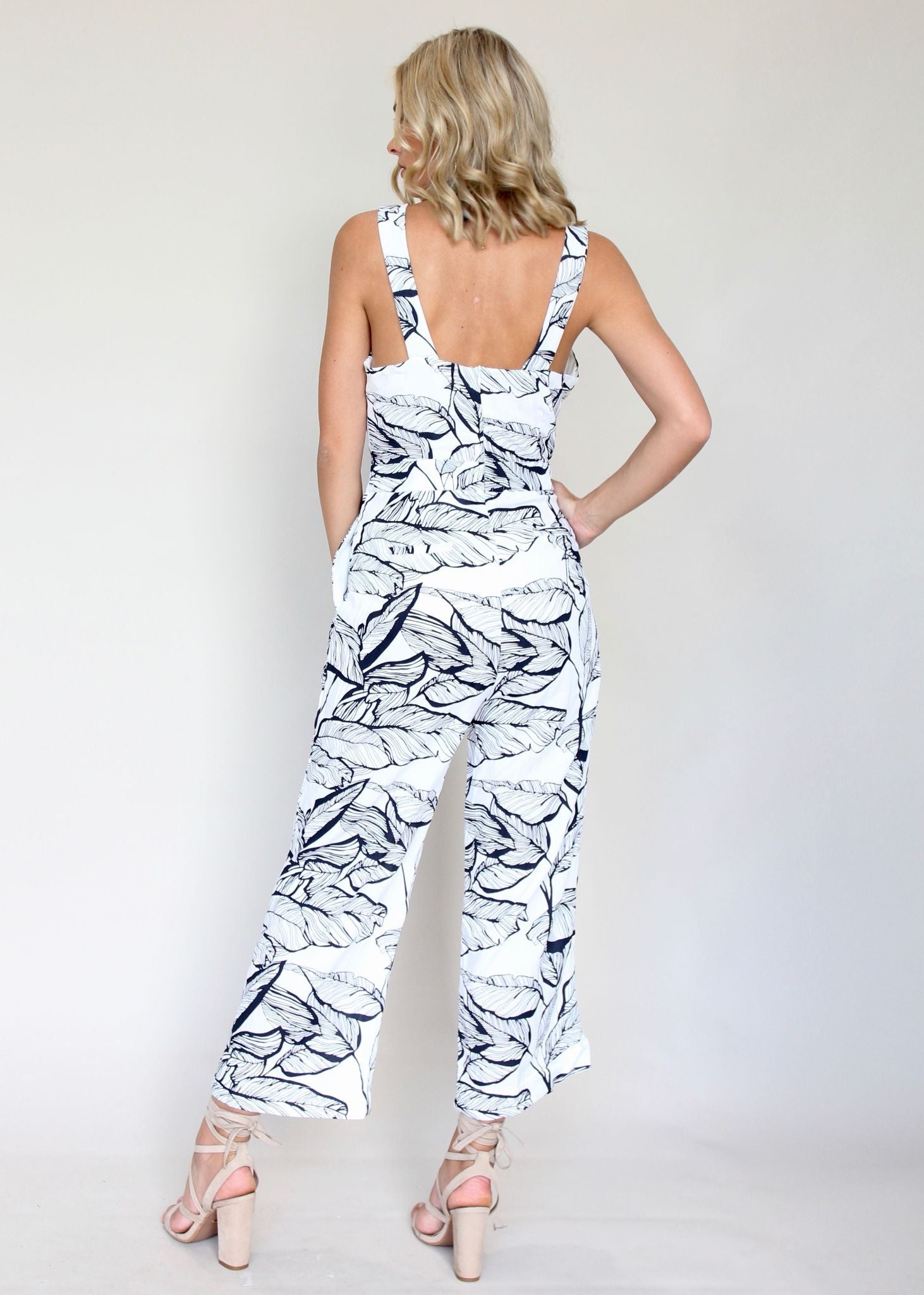 In Your Eyes Pantsuit - White/Navy