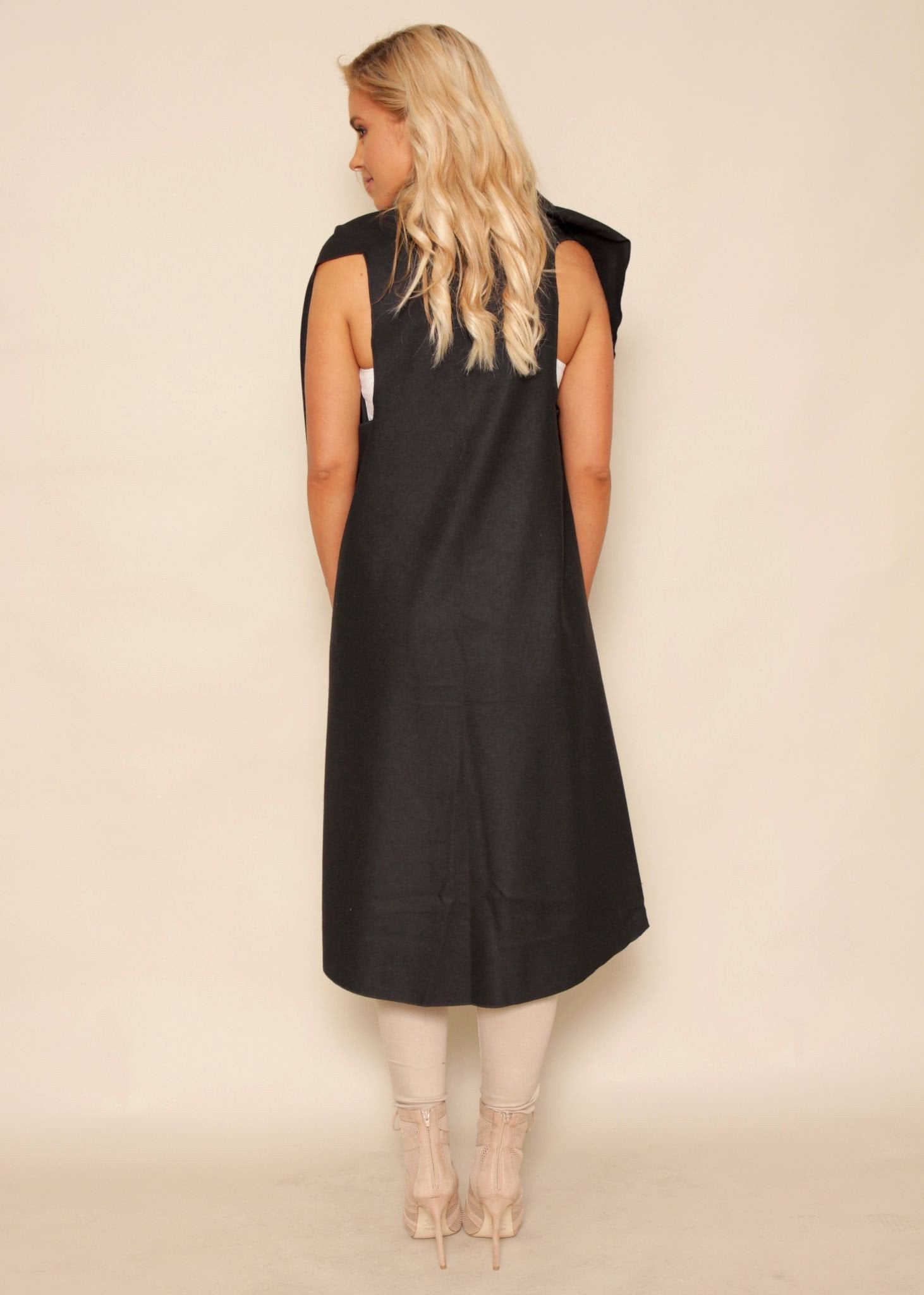 A Thousand Miles Felt Cape - Black