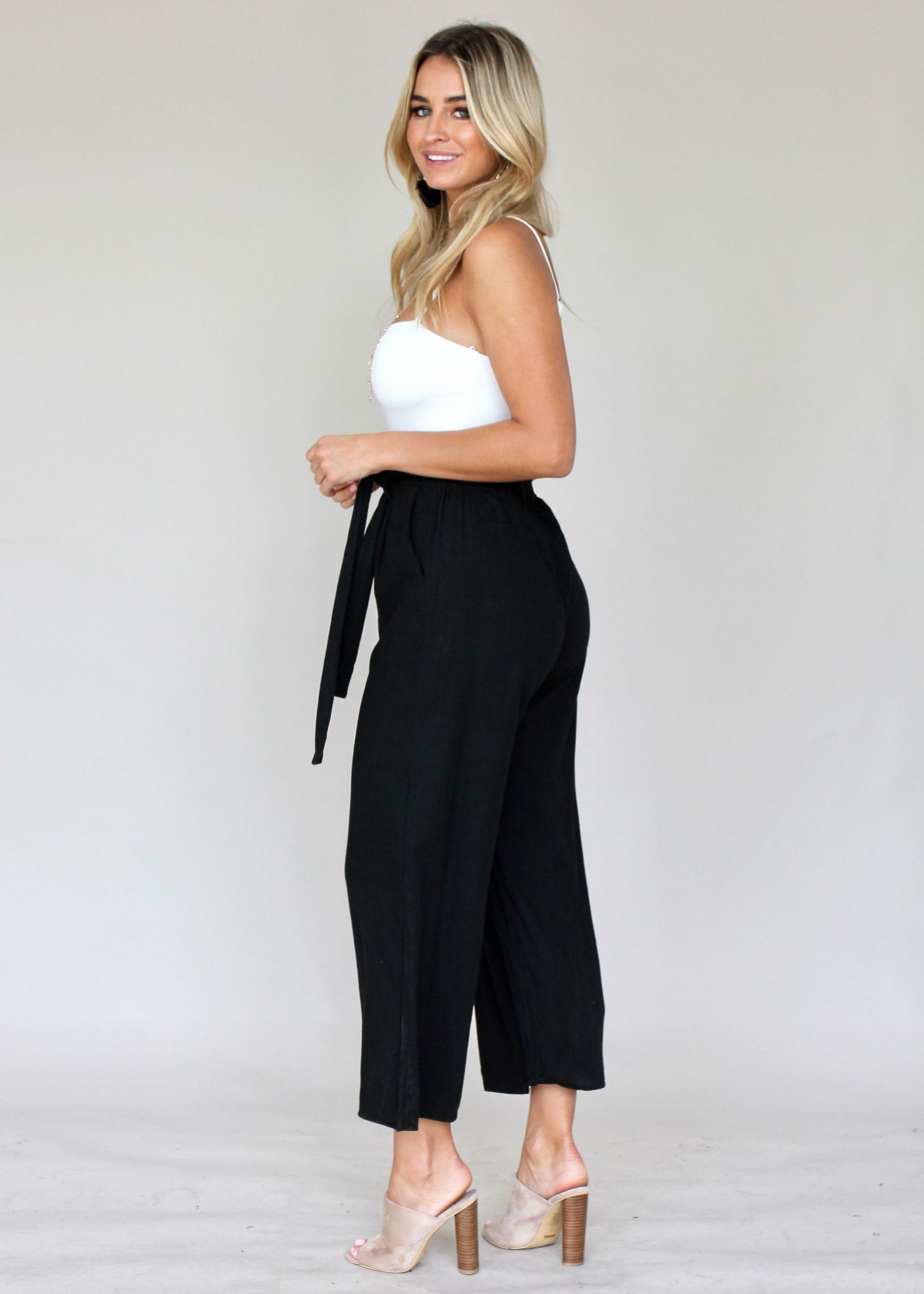 Way Out Pants - Black