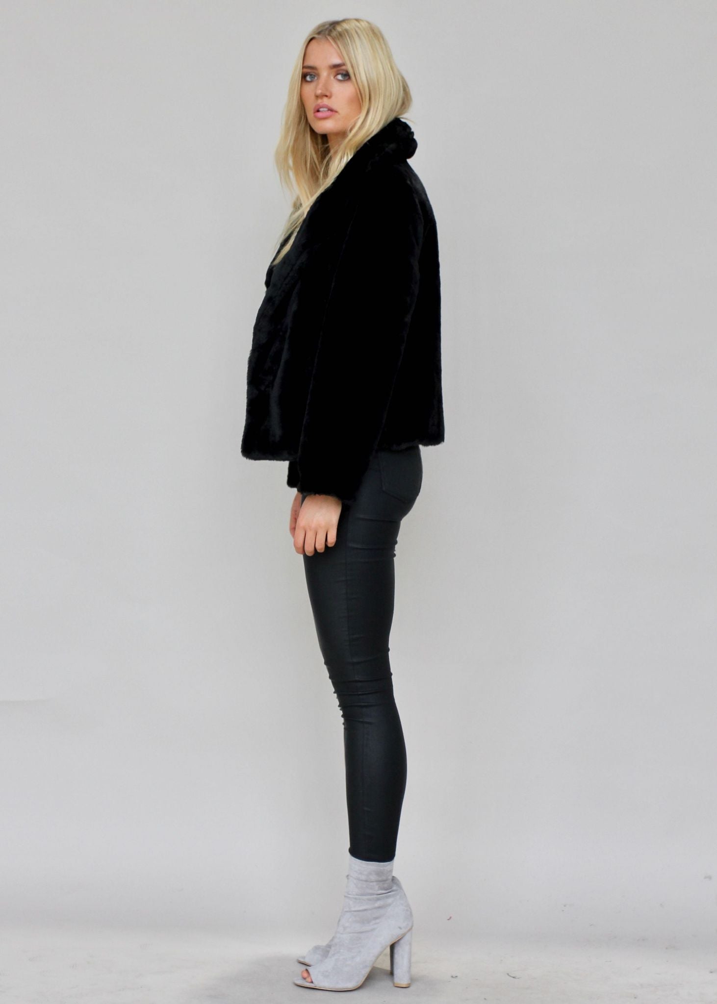 About A Girl Plush Jacket - Black
