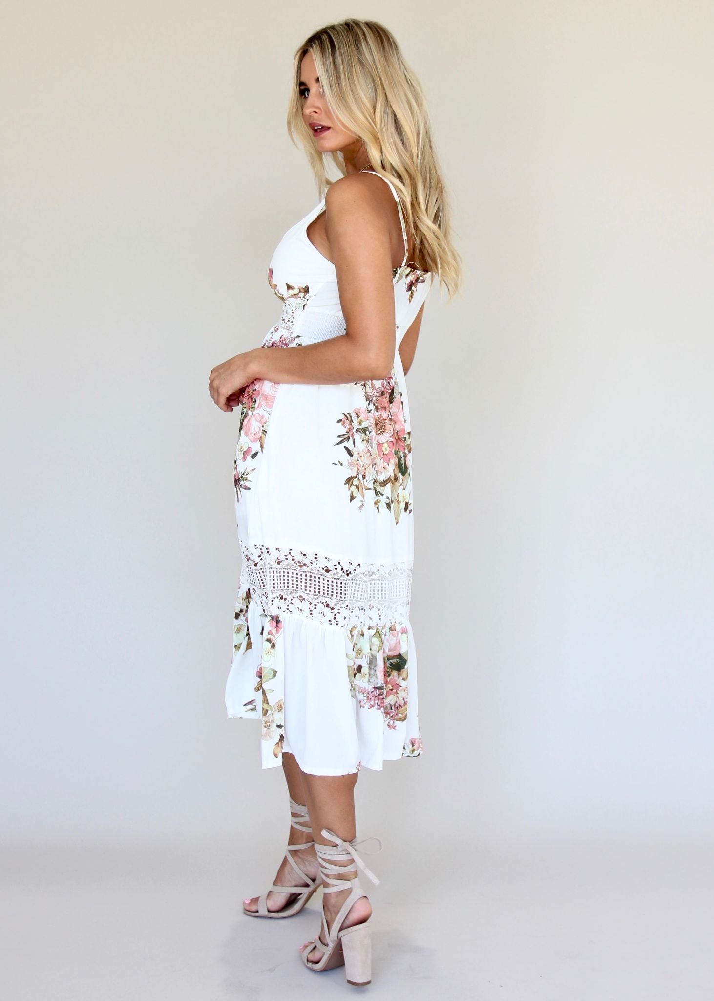 About The Weekend Midi Dress - Lillies