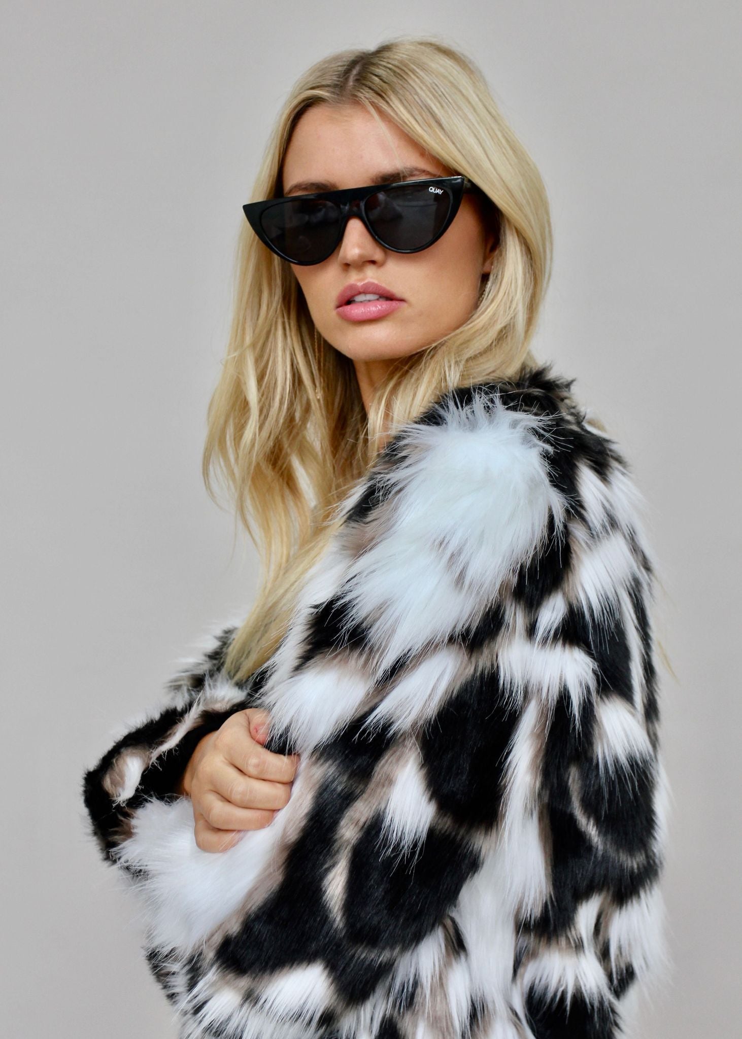 Quay - Run Away Sunglasses - Blk/Smk