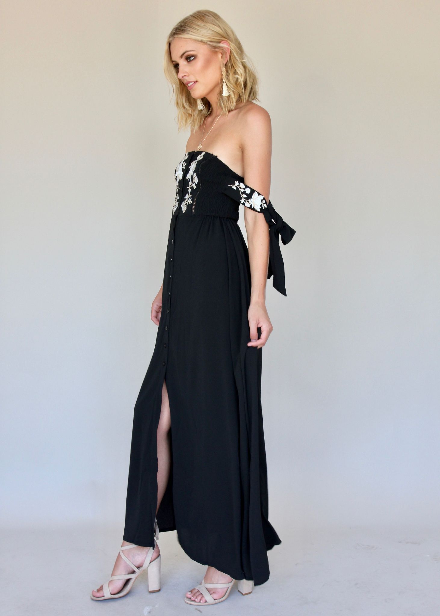 Petal In A Day Maxi Dress - Black