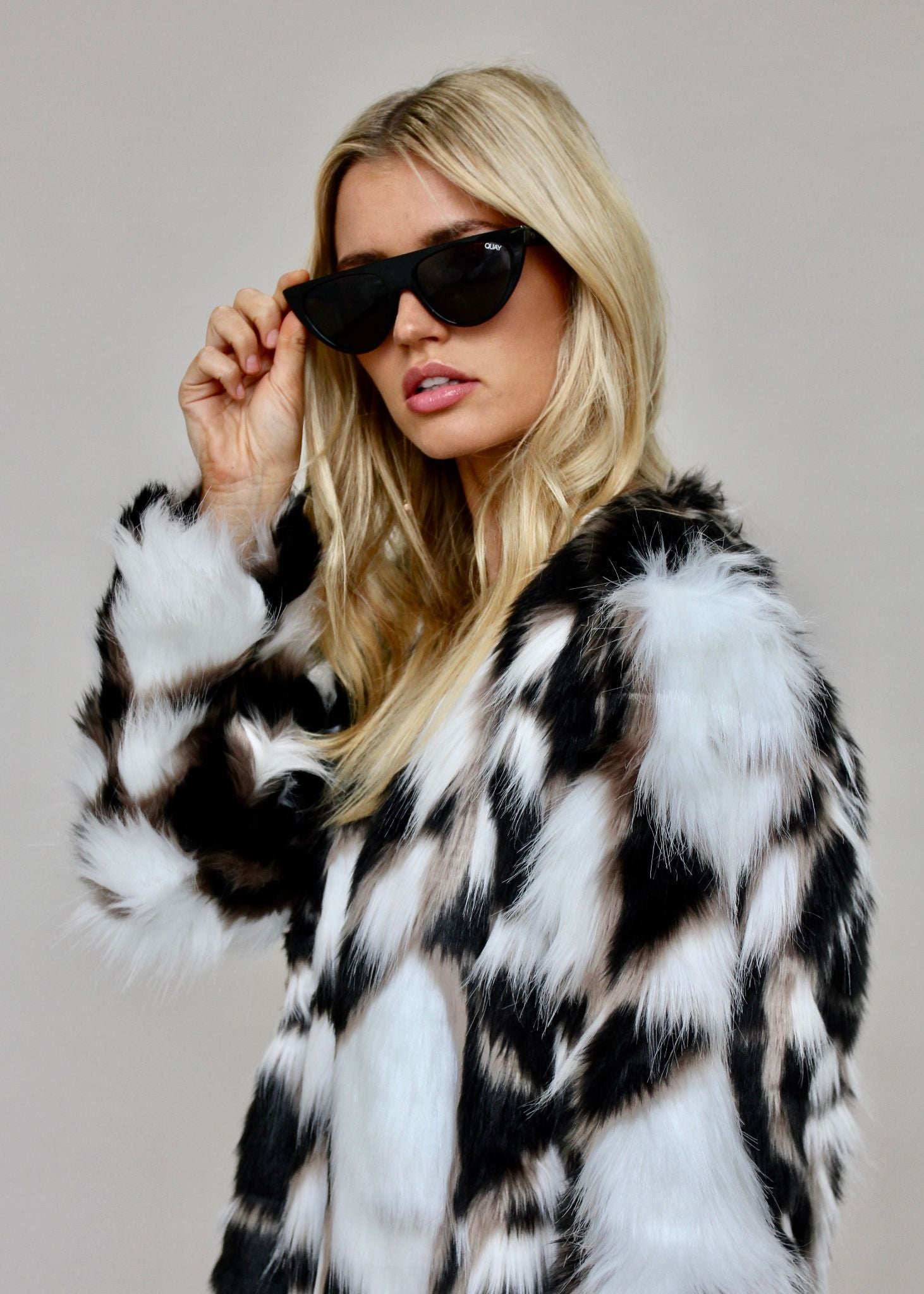 Quay - Run Away Sunglasses - Blk/Smk