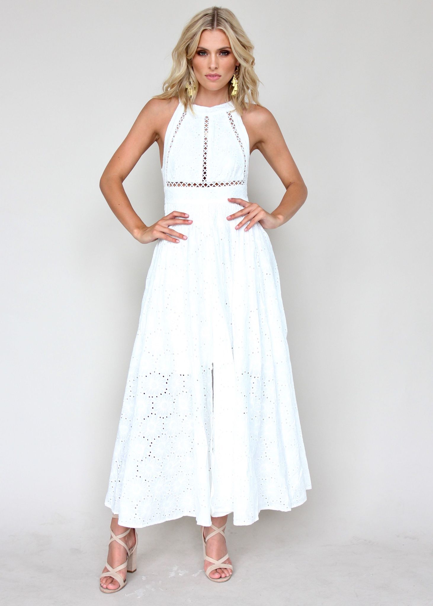 Break Of Dawn Maxi - Flower White Embroidered