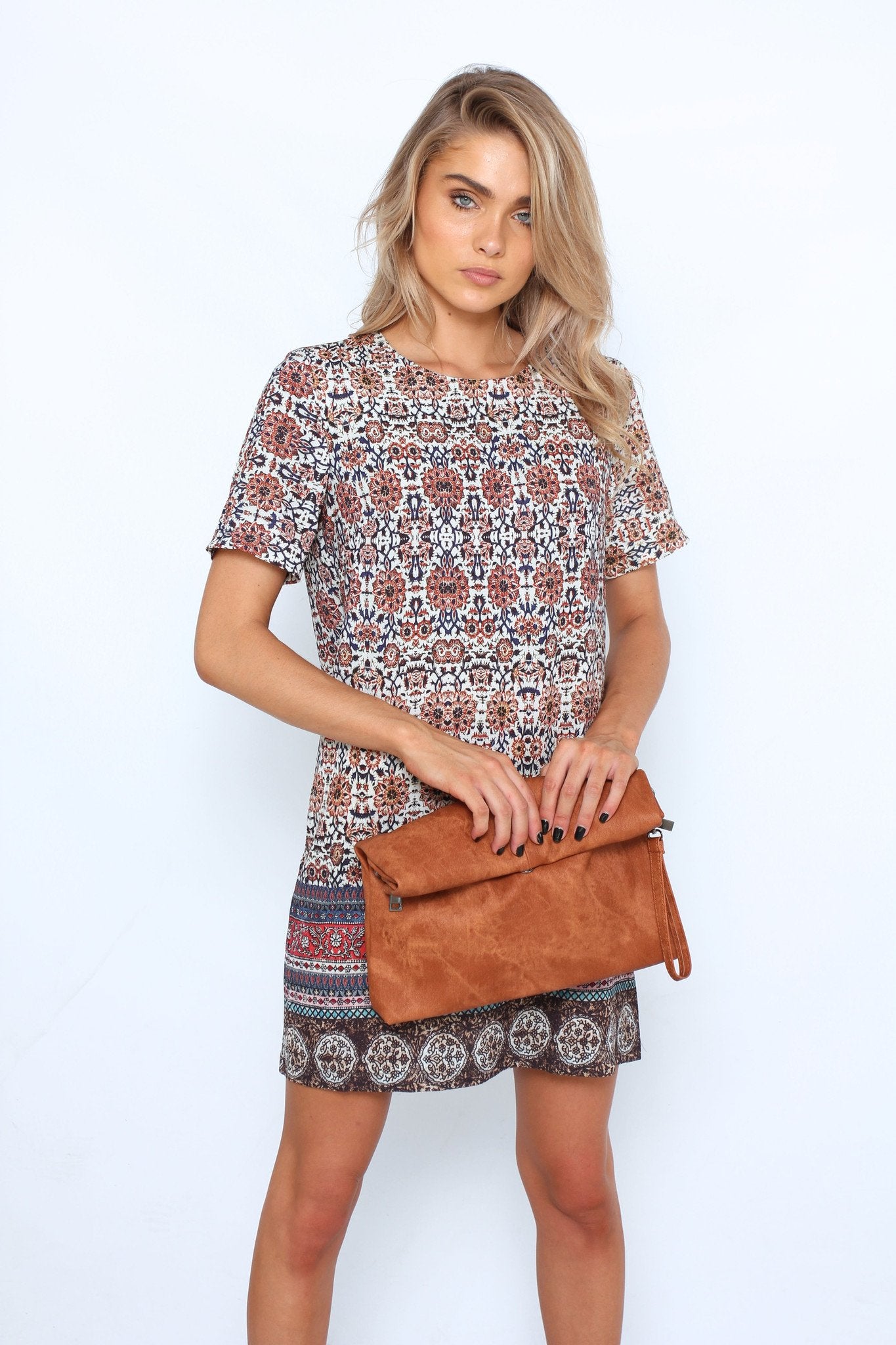 Aeon Roll Clutch - Tan