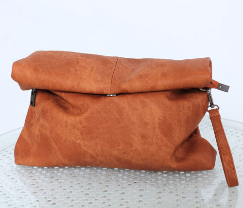 Aeon Roll Clutch - Tan