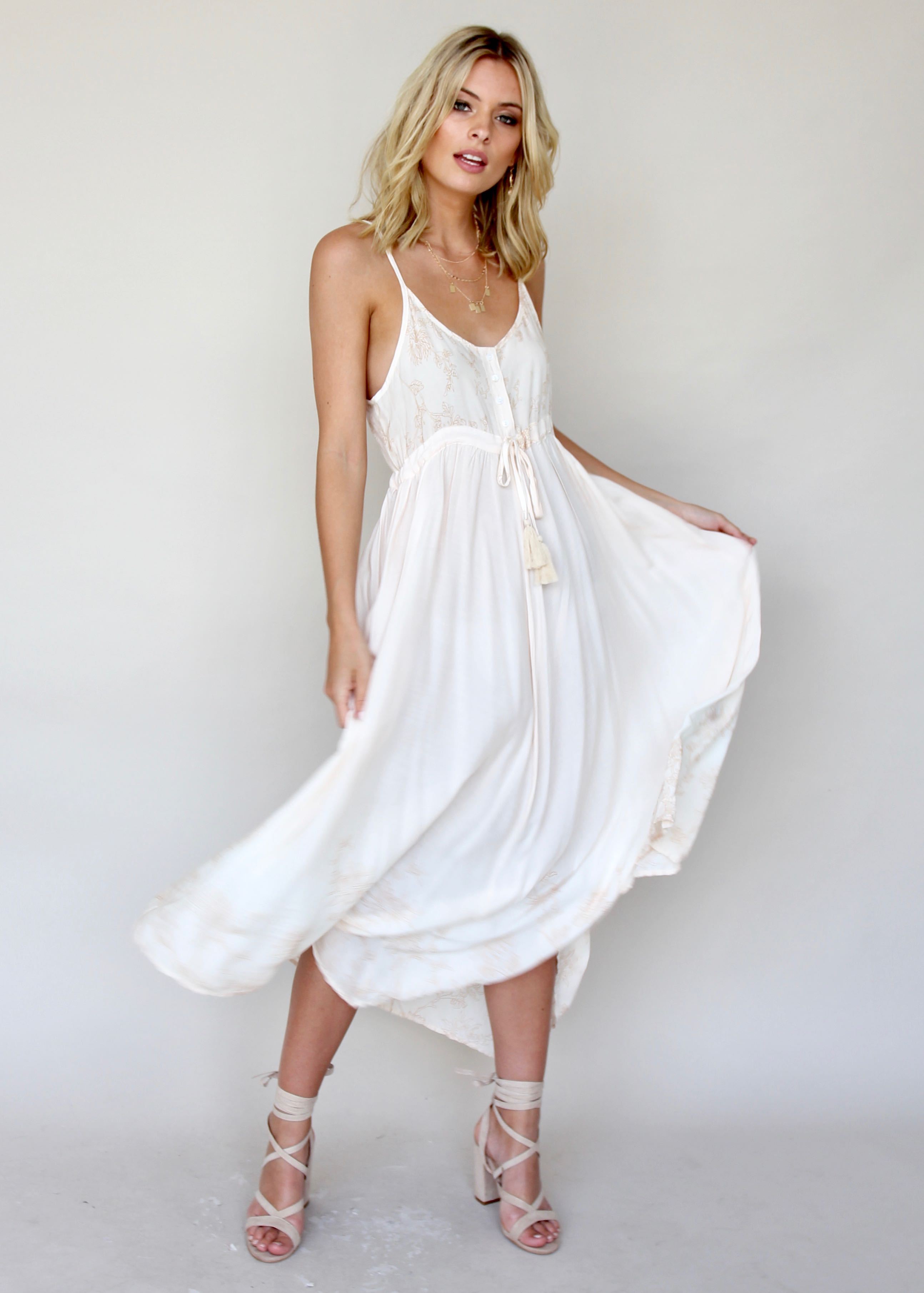 Memories & Dust Maxi Dress - Honey Glow