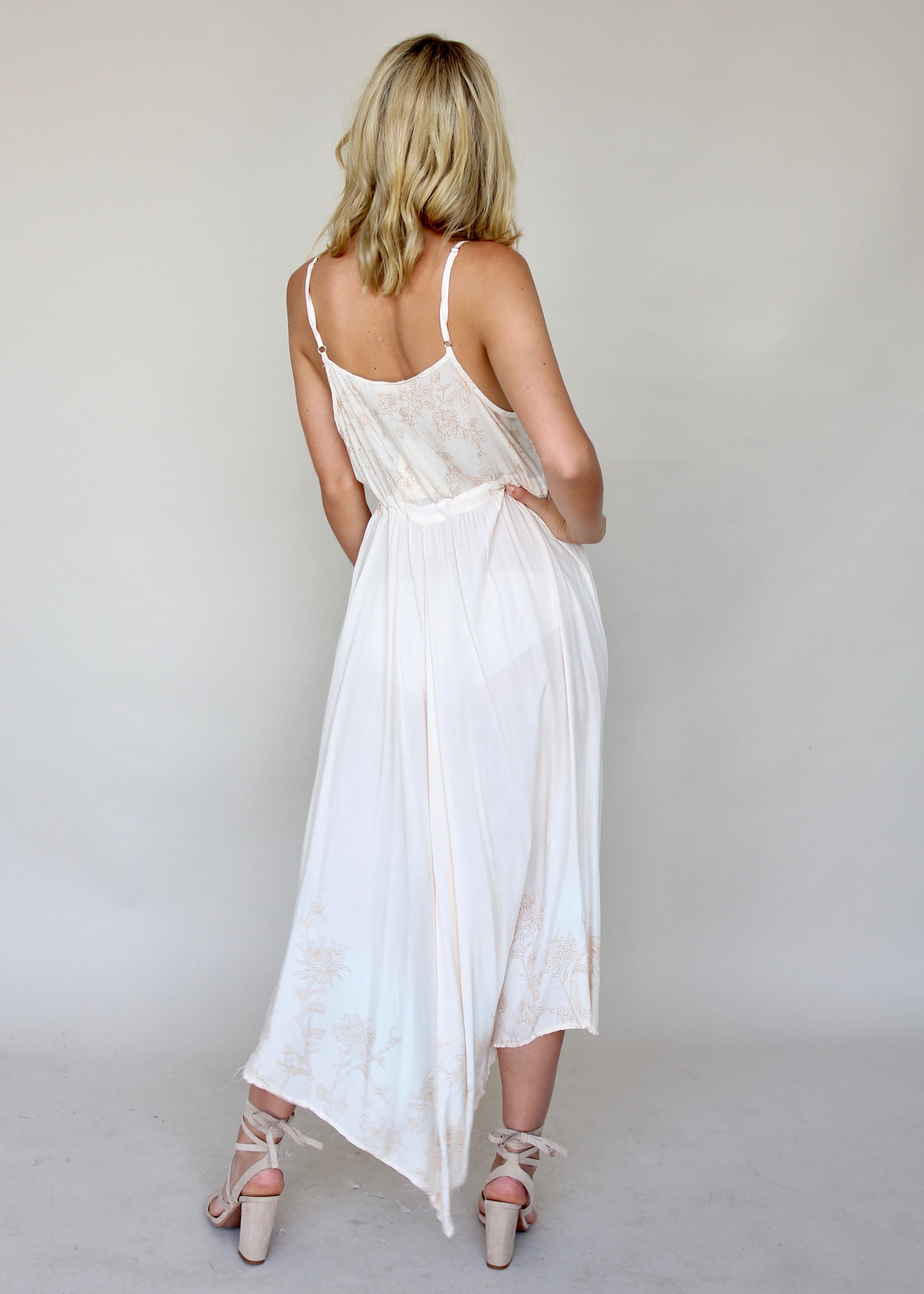 Memories & Dust Maxi Dress - Honey Glow