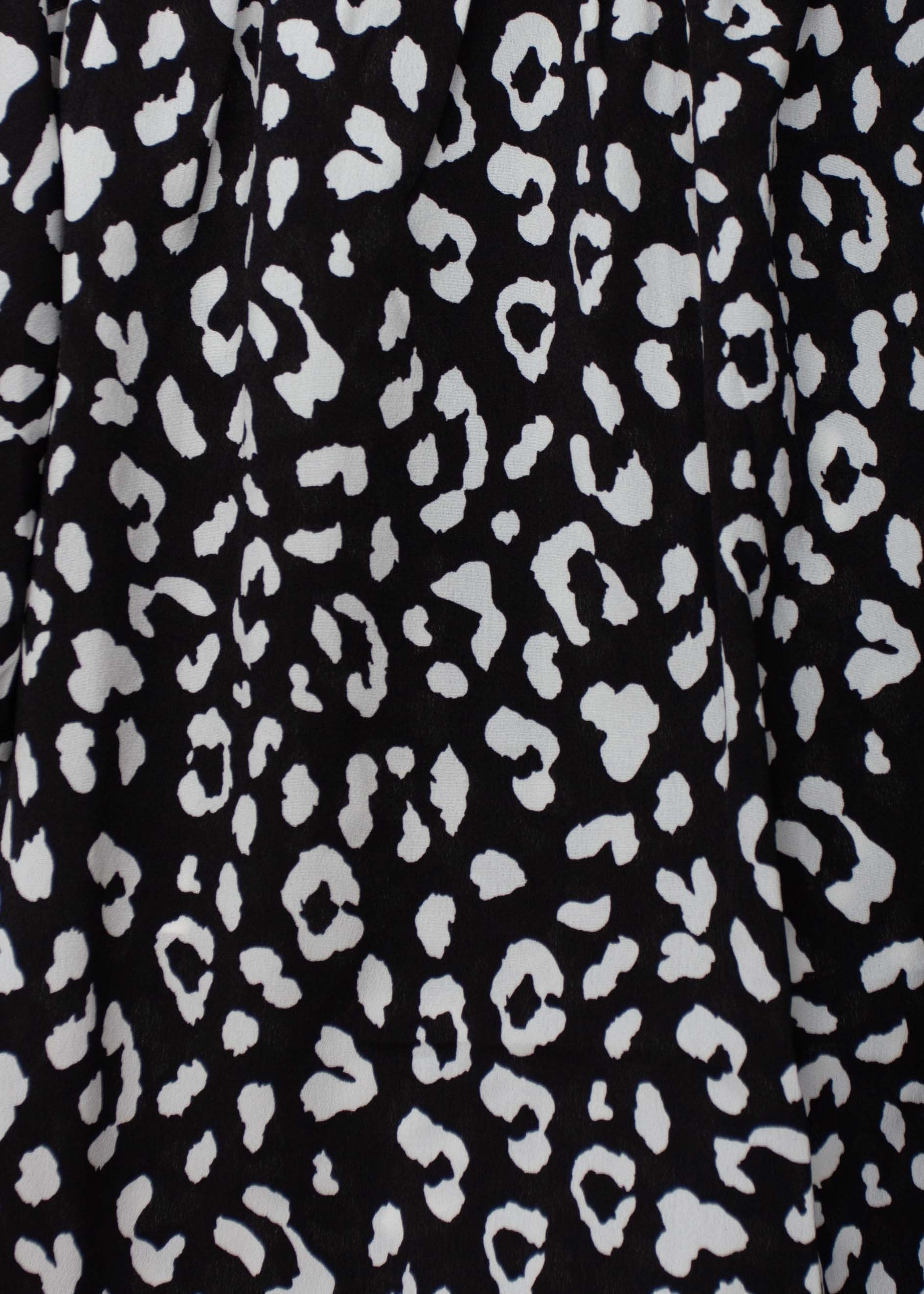 Dare To Try Off Shoulder Top - Black/White