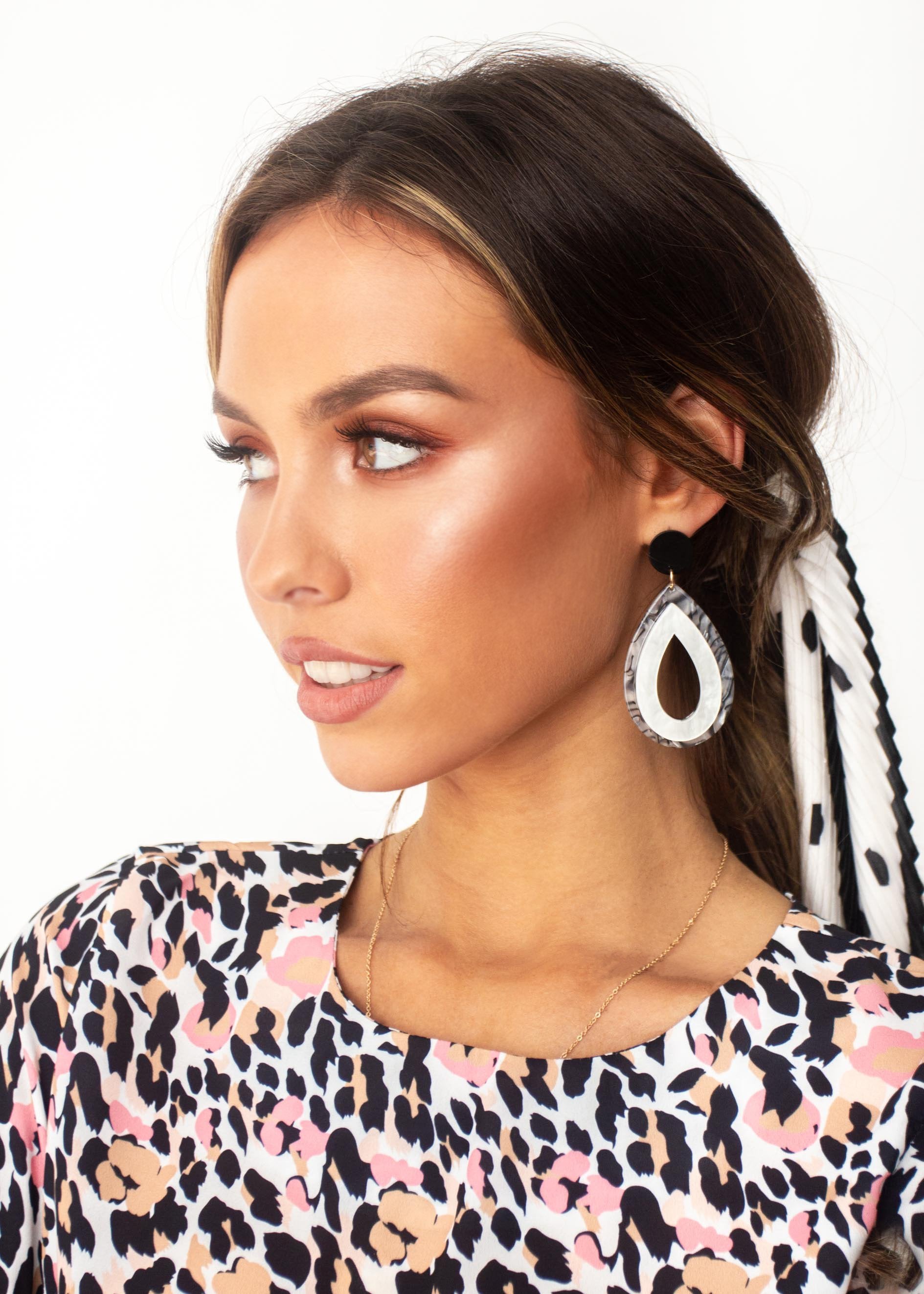 Hung Up Earrings - Grey Marble