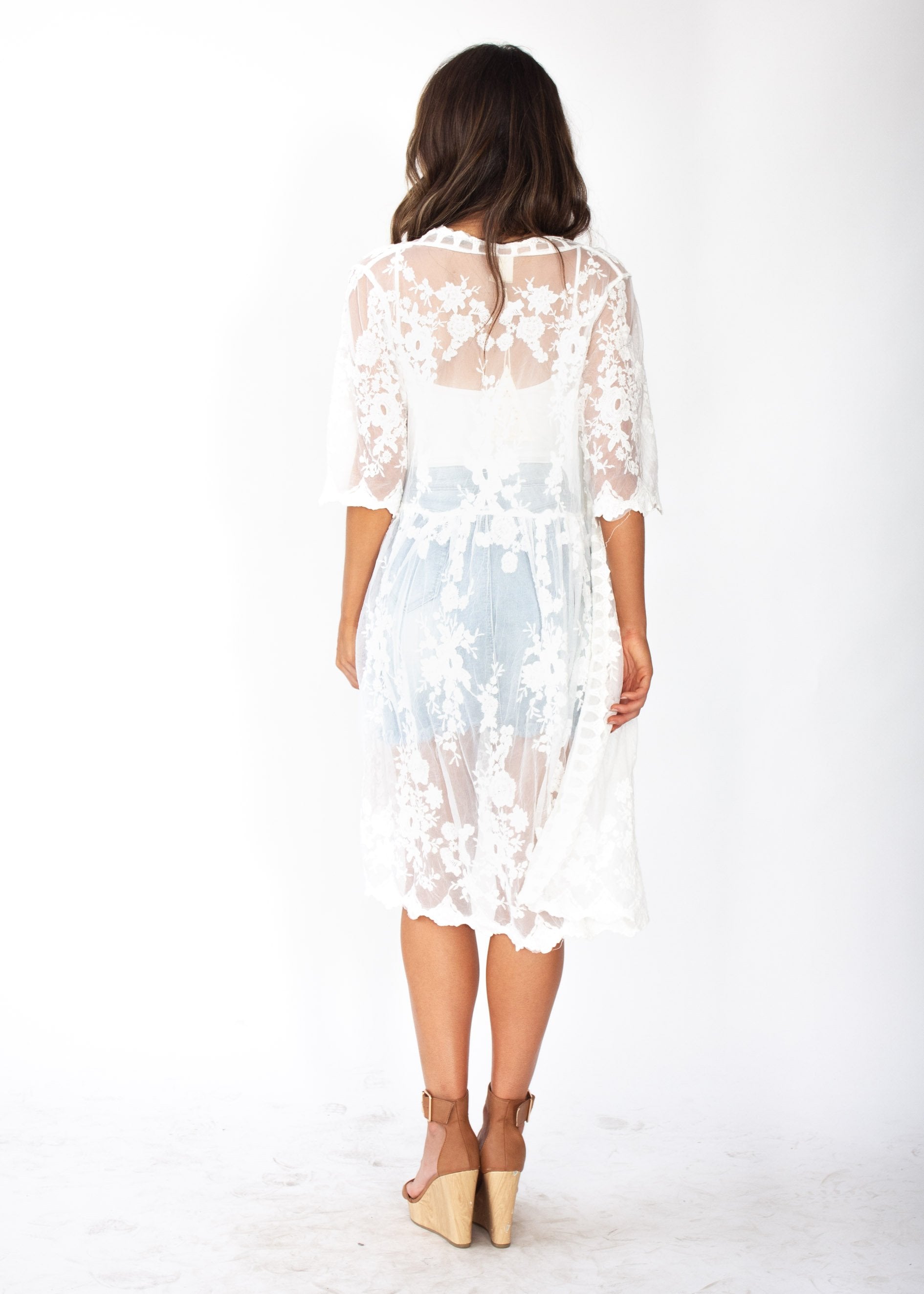 Chamomile Lace Cape - White