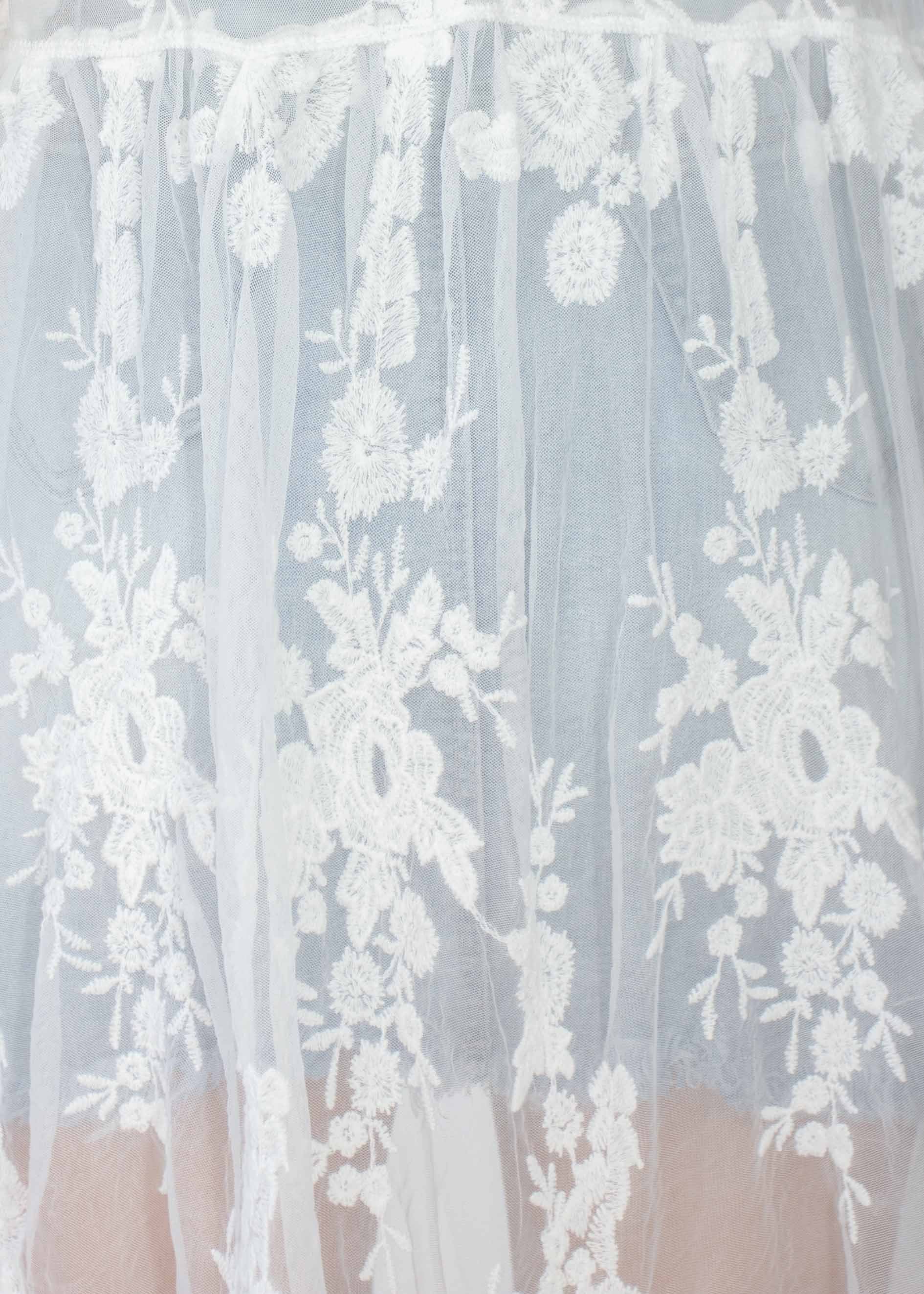 Chamomile Lace Cape - White