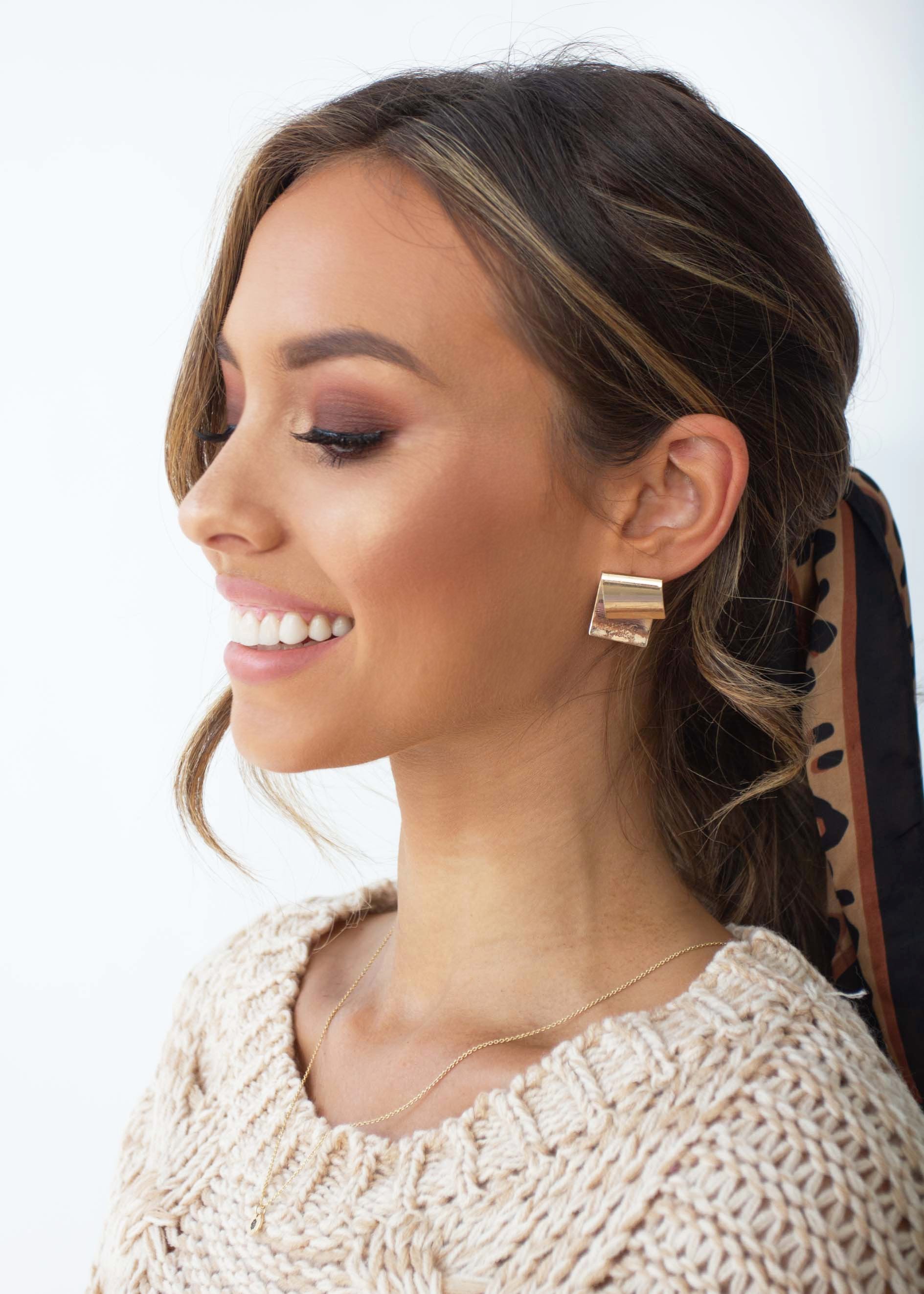 Stella Folded Earrings - Gold