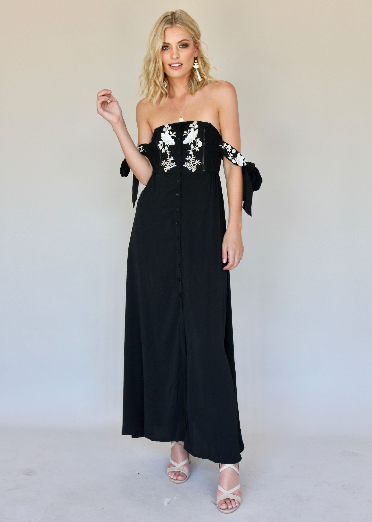 Petal In A Day Maxi Dress - Black